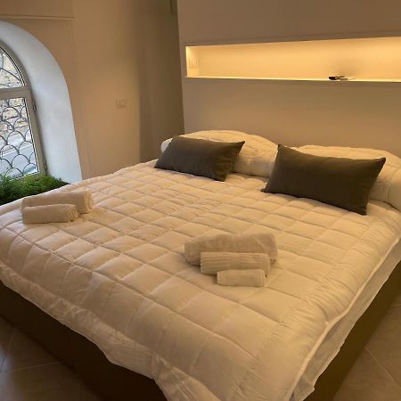 Cathedral House Design Apartment Палермо Екстериор снимка